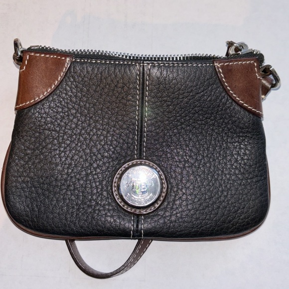 Dooney & Bourke Handbags - Vintage Dooney & Bourke wristlet.